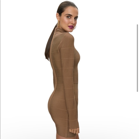 Aritzia Dresses & Skirts - ARITZIA - Babaton Bandage dress